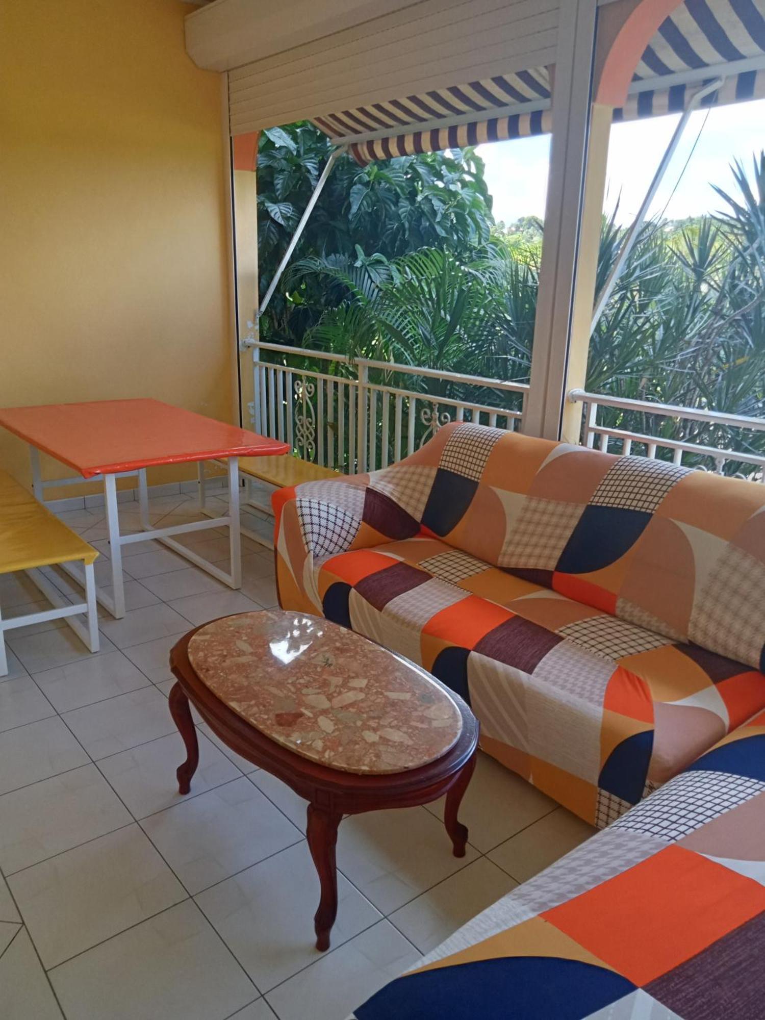 Villa Grandes Pieces Petit-Bourg Exterior photo